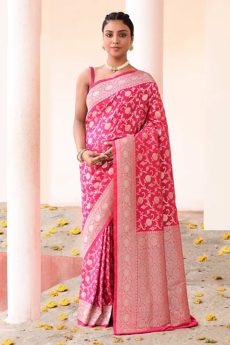 Naaritva India Pink Silk Zari Handwoven Work Hot Banarasi Saree With Running Blouse 