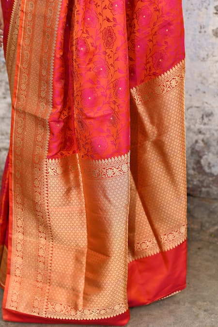 Buy_Naaritva India_Red Zari Handwoven Banarasi Saree With Running Blouse _Online_at_Aza_Fashions