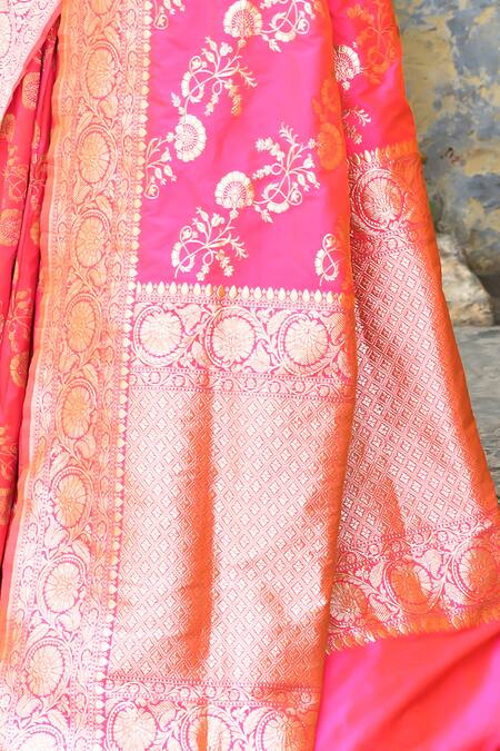 Naaritva India Pink Silk Zari Handwoven Banarasi Saree With Running Blouse at Aza Fashions Naaritva India_Pink Silk Zari Handwoven Banarasi Saree With Running Blouse _at_Aza_Fashions