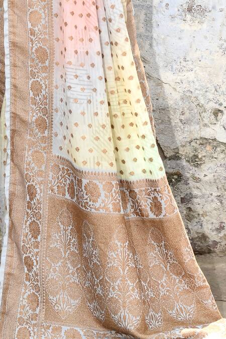 Naaritva India Multi Color Crepe, Silk Zari Handwoven Banarasi Saree With Running Blouse at Aza Fashions Naaritva India_Multi Color Crepe, Silk Zari Handwoven Banarasi Saree With Running Blouse _at_Aza_Fashions