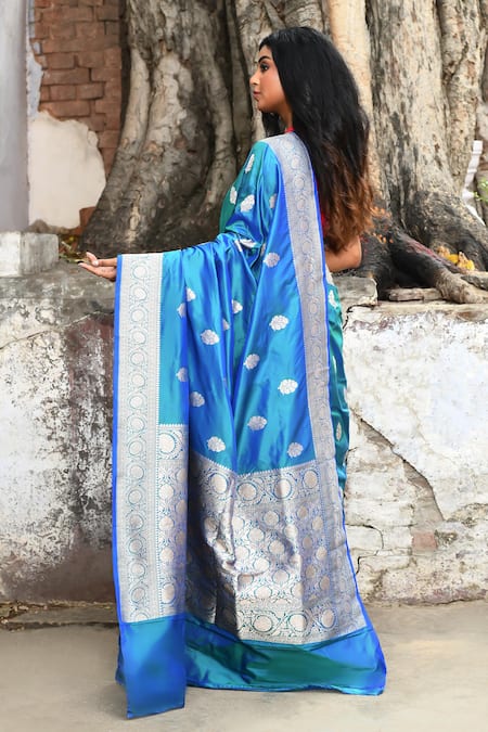 Shop_Naaritva India_Blue Zari Handwoven Work Banarasi Saree With Running Blouse _at_Aza_Fashions