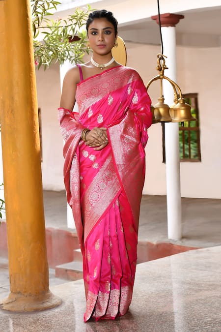 Shop_Naaritva India_Pink Silk Zari Handwoven Banarasi Saree With Running Blouse _Online_at_Aza_Fashions
