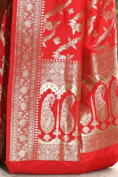 Buy_Naaritva India_Red Silk Zari Handwoven Work Banarasi Saree With Running Blouse _Online_at_Aza_Fashions