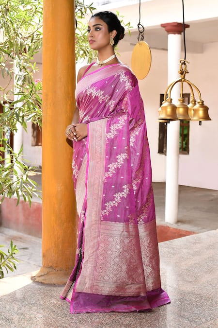 Buy_Naaritva India_Pink Zari Handwoven Work Banarasi Saree With Running Blouse 