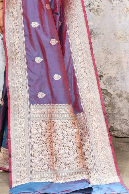 Buy_Naaritva India_Purple Zari Handwoven Work Banarasi Saree With Running Blouse 