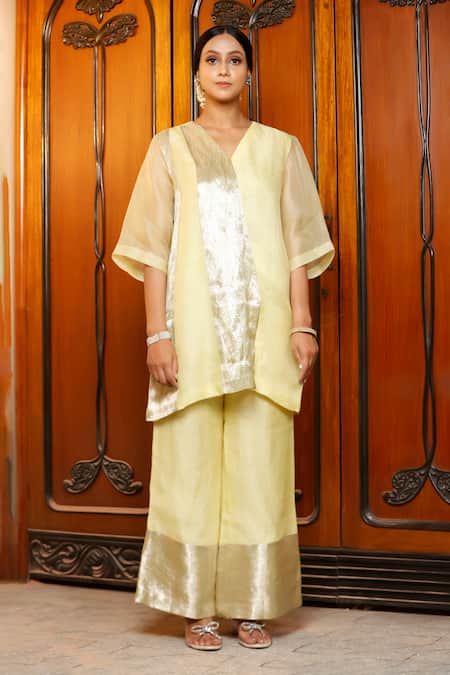 Buy Eeda Yellow Silk Organza, Shantoon V-neck Lemon Kurta Pant Set Online at Aza Fashions Buy_Eeda_Yellow Silk Organza, Shantoon V-neck Lemon Kurta Pant Set _Online_at_Aza_Fashions