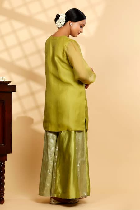 Shop Eeda Green Organza, Round Neck Kurta And Chiniya Pant at Aza Fashions Shop_Eeda_Green Organza, Round Neck Kurta And Chiniya Pant _at_Aza_Fashions