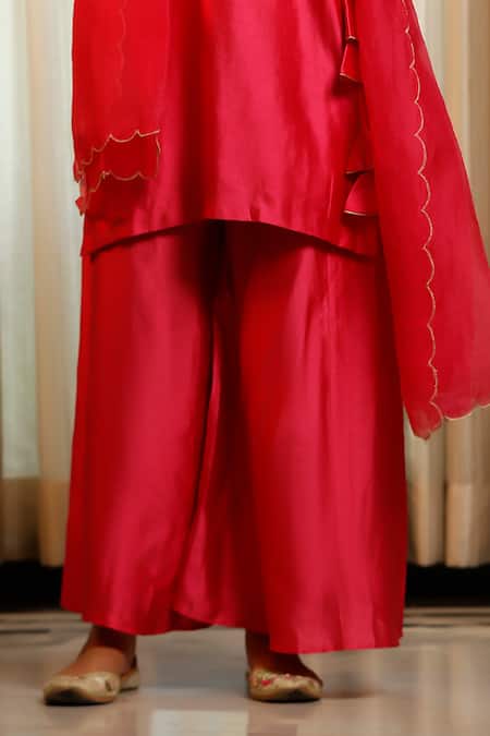 Eeda Pink Silk, Shantoon Embroidery Round Neck Chiniya Kurta Pant Set Online at Aza Fashions Eeda_Pink Silk, Shantoon Embroidery Round Neck Chiniya Kurta Pant Set _Online_at_Aza_Fashions