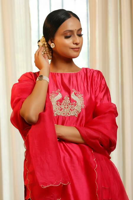 Buy Eeda Pink Silk, Shantoon Embroidery Round Neck Chiniya Kurta Pant Set Online at Aza Fashions Buy_Eeda_Pink Silk, Shantoon Embroidery Round Neck Chiniya Kurta Pant Set _Online_at_Aza_Fashions