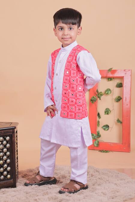 Shop_Turqidz By Shweta Aggarwal_Red Cotton Embroidery Hand Boys Bundi And Kurta Set _Online_at_Aza_Fashions