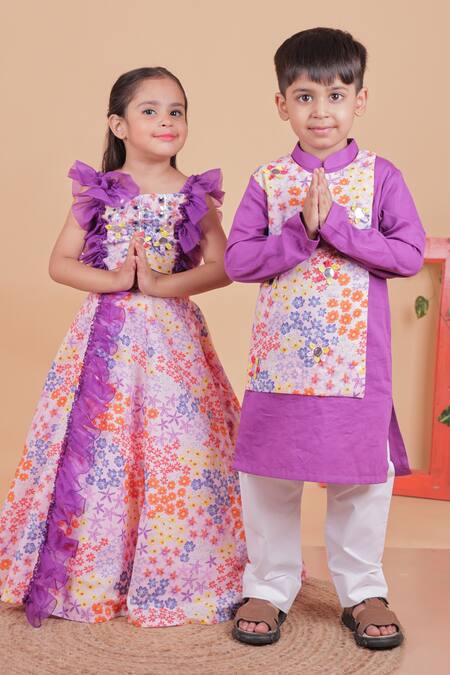 Buy_Turqidz By Shweta Aggarwal_Multi Color Cotton Embroidery Hand Skirt Set _Online_at_Aza_Fashions