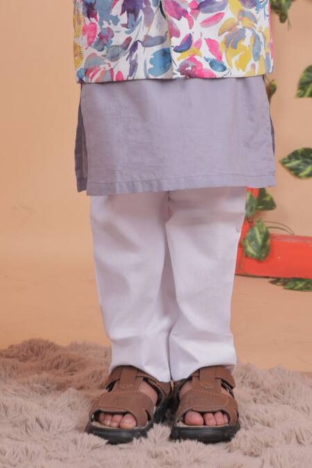 Shop Turqidz By Shweta Aggarwal Multi Color Cotton Embroidery Hand Bundi And Kurta Set Shop_Turqidz By Shweta Aggarwal_Multi Color Cotton Embroidery Hand Bundi And Kurta Set