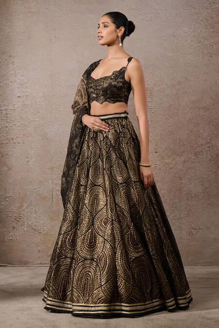 Buy Tarun Tahiliani Black Tulle, Tissue Sequins, Embroidery Scoop Sequin-embroidered Lehenga Set Online at Aza Fashions Buy_Tarun Tahiliani_Black Tulle, Tissue Sequins, Embroidery Scoop Sequin-embroidered Lehenga Set _Online_at_Aza_Fashions
