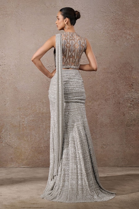 Tarun Tahiliani Signature Embroidered Pre-Draped Saree & Blouse Set 