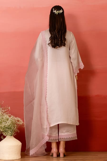 Shop Charu Makkar Pink Linen, Satin, Organza Embroidery V-neck Rosette Kurta Set at Aza Fashions Shop_Charu Makkar_Pink Linen, Satin, Organza Embroidery V-neck Rosette Kurta Set _at_Aza_Fashions