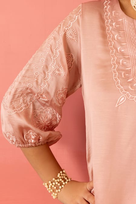 Shop Charu Makkar Pink Linen, Satin, Organza Embroidery Round Neck Designer Salmon Kurta Set Online at Aza Fashions Shop_Charu Makkar_Pink Linen, Satin, Organza Embroidery Round Neck Designer Salmon Kurta Set _Online_at_Aza_Fashions