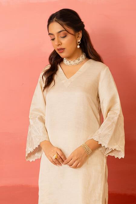 Buy Charu Makkar White Linen, Satin, Organza Embroidery V-neck Designer Pearl Kurta Pant Set Online at Aza Fashions Buy_Charu Makkar_White Linen, Satin, Organza Embroidery V-neck Designer Pearl Kurta Pant Set _Online_at_Aza_Fashions