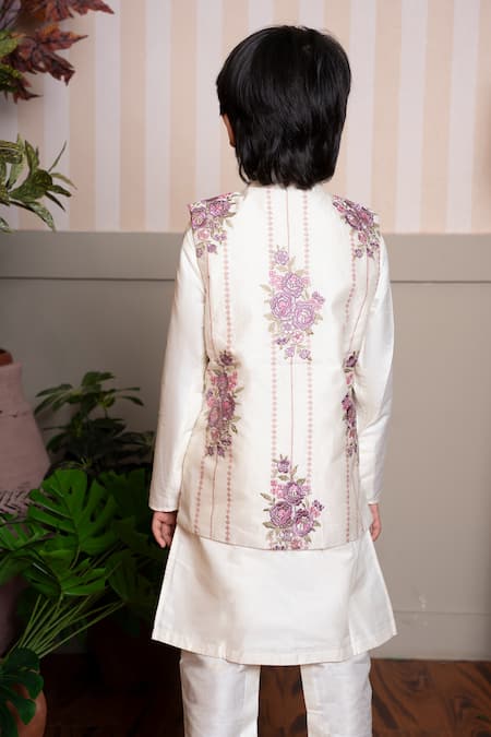 Kirti Agarwal - Pret N Couture_Ivory Silk Embroidery Kurta Set With Nehru Jacket _at_Aza_Fashions