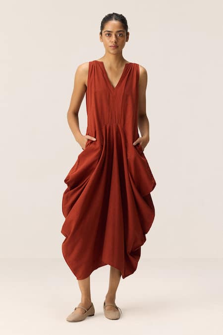 Kharakapas Red Cotton V-neck Brick Muse Dress 