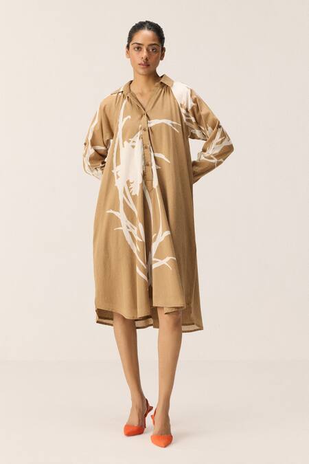 Kharakapas Brown Cotton Mandarin Collar Designer Camel Dune Dress Online at Aza Fashions Kharakapas_Brown Cotton Mandarin Collar Designer Camel Dune Dress _Online_at_Aza_Fashions