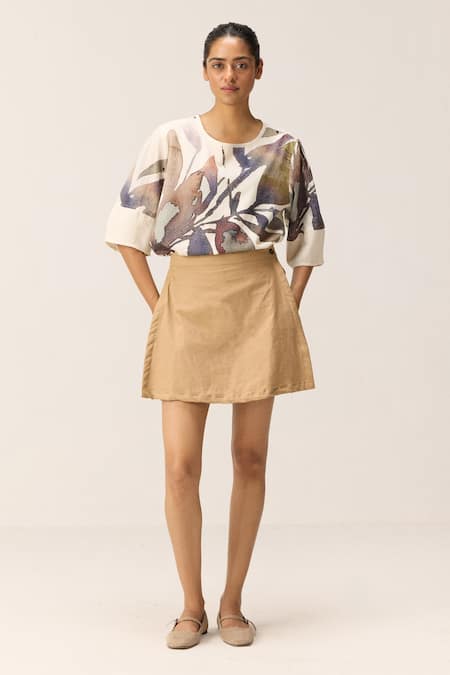 Shop Kharakapas Off White Cotton Round Neck Thistle Mul Top at Aza Fashions Shop_Kharakapas_Off White Cotton Round Neck Thistle Mul Top _at_Aza_Fashions