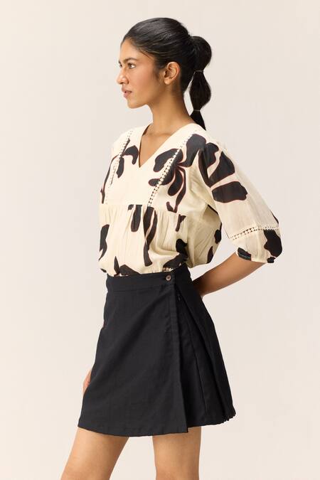 Shop Kharakapas Off White Cotton Embroidery V-neck And Black Tulia Top Online at Aza Fashions Shop_Kharakapas_Off White Cotton Embroidery V-neck And Black Tulia Top _Online_at_Aza_Fashions