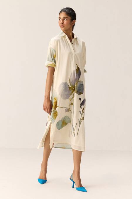 Kharakapas Off White Cotton Collared Floral Whisper Dress Online at Aza Fashions Kharakapas_Off White Cotton Collared Floral Whisper Dress _Online_at_Aza_Fashions