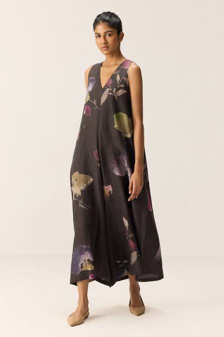Buy_Kharakapas_Gray Linen V-neck Nightshade Blooms Jumpsuit _Online_at_Aza_Fashions