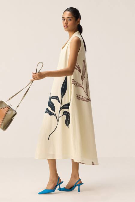 Kharakapas Off White Cotton V-neck Magnolia Dress at Aza Fashions Kharakapas_Off White Cotton V-neck Magnolia Dress _at_Aza_Fashions