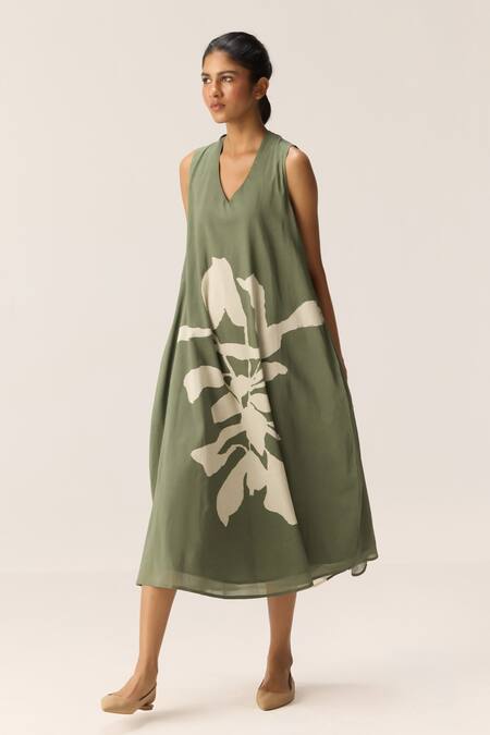 Buy Kharakapas Green Cotton V-neck Faded Herb Dress Online at Aza Fashions Buy_Kharakapas_Green Cotton V-neck Faded Herb Dress _Online_at_Aza_Fashions