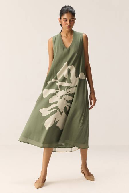 Kharakapas Green Cotton V-neck Faded Herb Dress at Aza Fashions Kharakapas_Green Cotton V-neck Faded Herb Dress _at_Aza_Fashions
