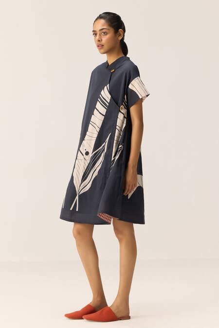 Buy Kharakapas Black Round Neck Phantom Leaves Dress Online at Aza Fashions Buy_Kharakapas_Black Round Neck Phantom Leaves Dress _Online_at_Aza_Fashions