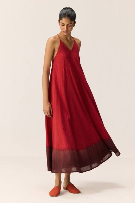 Shop_Kharakapas_Red Cotton V-neck Rosewood Dress _Online_at_Aza_Fashions