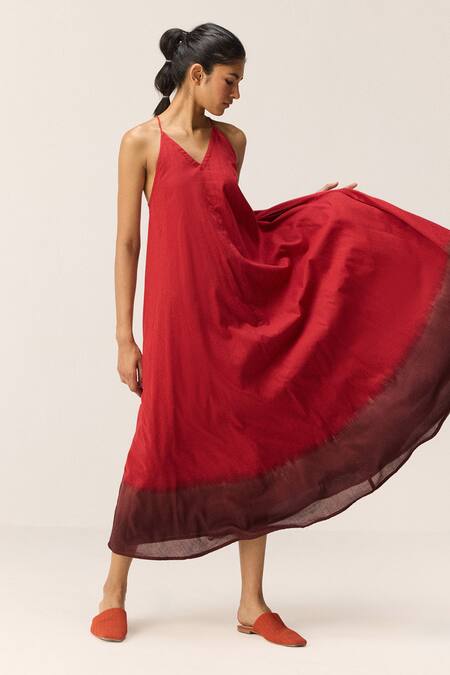 Kharakapas_Red Cotton V-neck Rosewood Dress _at_Aza_Fashions