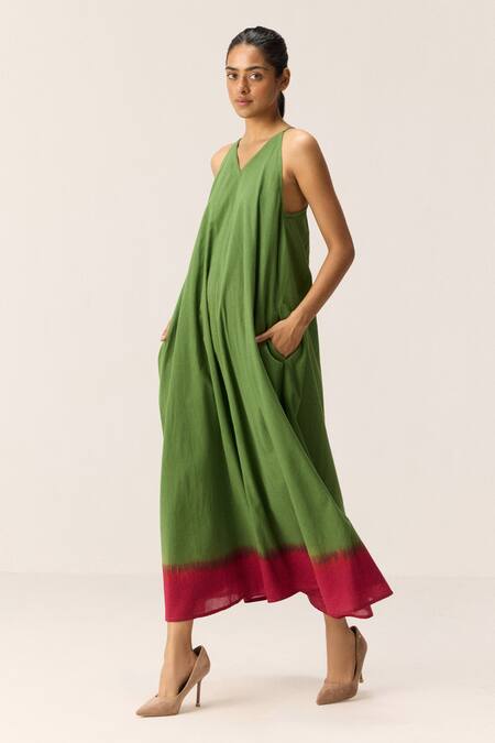 Buy Kharakapas Green Cotton V-neck Forest Blush Dress Online at Aza Fashions Buy_Kharakapas_Green Cotton V-neck Forest Blush Dress _Online_at_Aza_Fashions