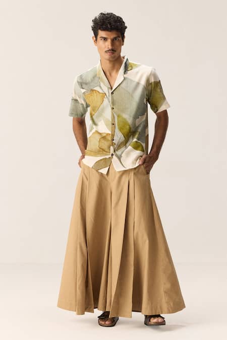 Shop_Kharakapas_Off White Cotton Echoes Leaves Shirt _Online_at_Aza_Fashions