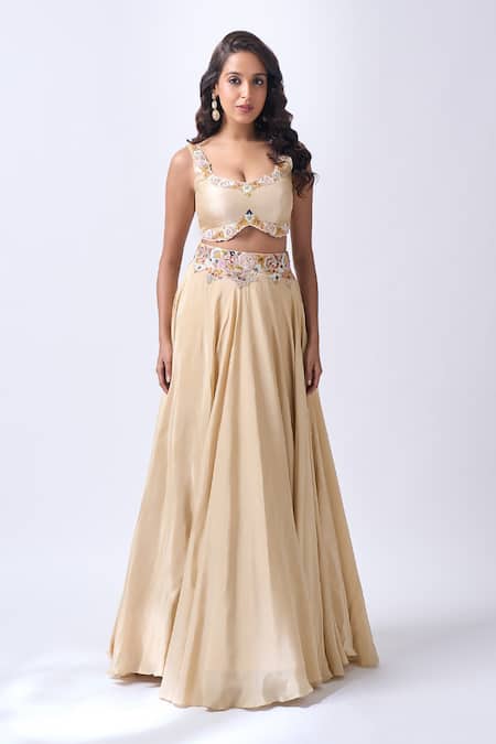 Buy Neha Mehta Couture Gold Organza, Silk Embroidery, Zari Round Neck Hand Lehenga Set Online at Aza Fashions Buy_Neha Mehta Couture_Gold Organza, Silk Embroidery, Zari Round Neck Hand Lehenga Set _Online_at_Aza_Fashions