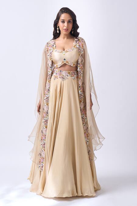 Neha Mehta Couture Gold Organza, Silk Embroidery, Zari Round Neck Hand Lehenga Set at Aza Fashions Neha Mehta Couture_Gold Organza, Silk Embroidery, Zari Round Neck Hand Lehenga Set _at_Aza_Fashions