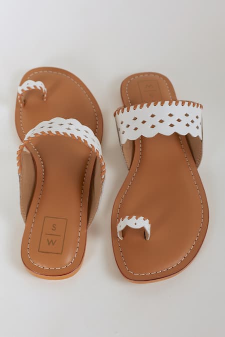 Sandalwali_White Pooja Handmade Sandals _Online_at_Aza_Fashions
