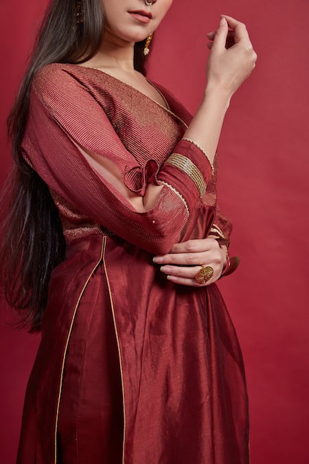 Vinusto Maroon Chanderi Zari, Embroidery Open Neck High Slit Kurta And Pants Set Online at Aza Fashions Vinusto_Maroon Chanderi Zari, Embroidery Open Neck High Slit Kurta And Pants Set _Online_at_Aza_Fashions