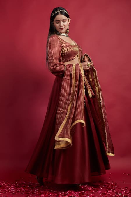 Buy Vinusto Maroon Chanderi Zari, Embroidery, Fringe Flared Lehanga Set With Dupatta Online at Aza Fashions Buy_Vinusto_Maroon Chanderi Zari, Embroidery, Fringe Flared Lehanga Set With Dupatta _Online_at_Aza_Fashions