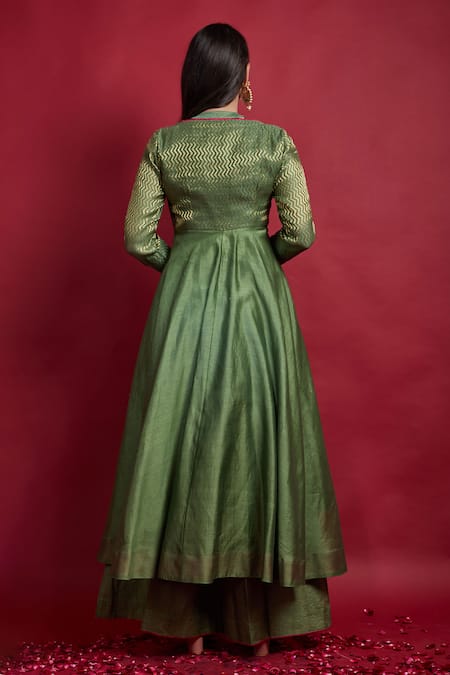 Shop Vinusto Olive Green Chanderi, Silk Embroidery, Lace, Zari Halter Layered Anarkali Set at Aza Fashions Shop_Vinusto_Olive Green Chanderi, Silk Embroidery, Lace, Zari Halter Layered Anarkali Set _at_Aza_Fashions