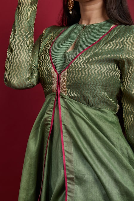 Shop Vinusto Olive Green Chanderi, Silk Embroidery, Lace, Zari Halter Layered Anarkali Set Online at Aza Fashions Shop_Vinusto_Olive Green Chanderi, Silk Embroidery, Lace, Zari Halter Layered Anarkali Set _Online_at_Aza_Fashions