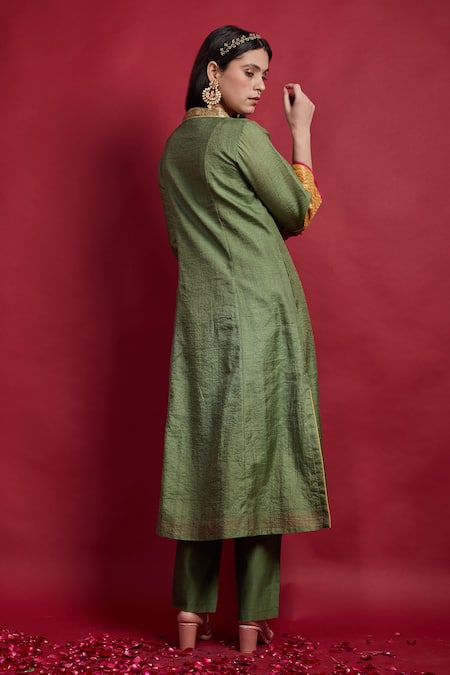 Shop Vinusto Olive Green , Silk Embroidery, Lace A-line Kurta And Pants Set at Aza Fashions Shop_Vinusto_Olive Green , Silk Embroidery, Lace A-line Kurta And Pants Set _at_Aza_Fashions