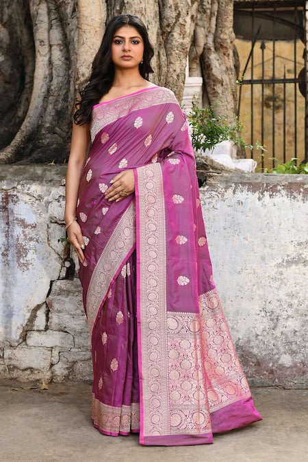 Naaritva India Handwoven Zari Magenta Banarasi Saree With Running Blouse 