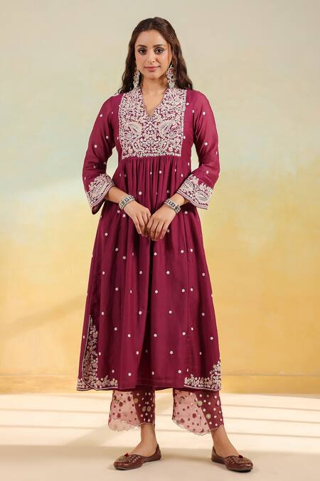 Label Niti Bothra_Wine Silk Embroidery V-neck Dori Paisley Kurta Set _at_Aza_Fashions