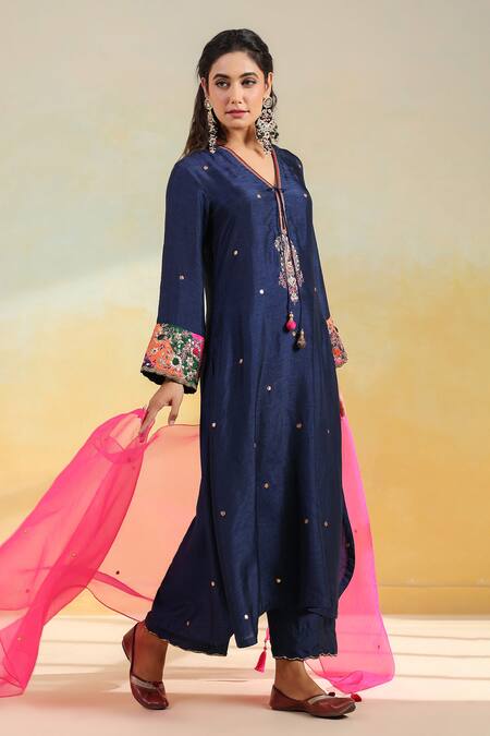 Label Niti Bothra_Blue Silk Gota Patti, Embroidery, Sequins, Stones V-neck Electric Kurta Set _at_Aza_Fashions