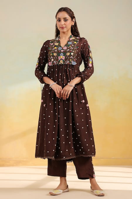 Buy_Label Niti Bothra_Brown Silk Applique, Embroidery, Fabric Flowers V-neck Orchid Kurta Set _Online_at_Aza_Fashions