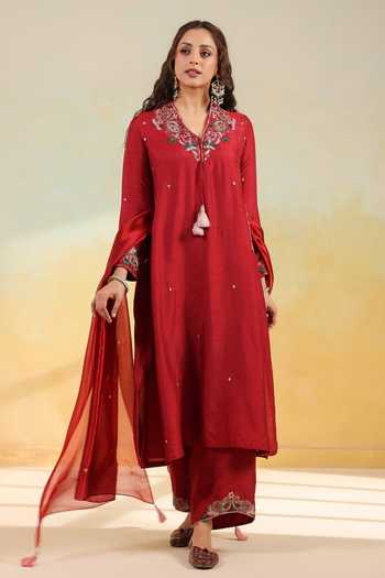 Label Niti Bothra_Maroon Silk Embroidery, Zari Split V-neck Zardozi Paisley Kurta Set _at_Aza_Fashions