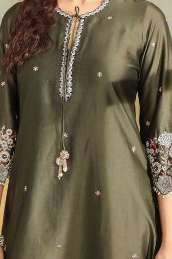 Buy_Label Niti Bothra_Green Silk Embroidery, Pearls, Cut Work Round Neck, Split Olive Kurta Set 